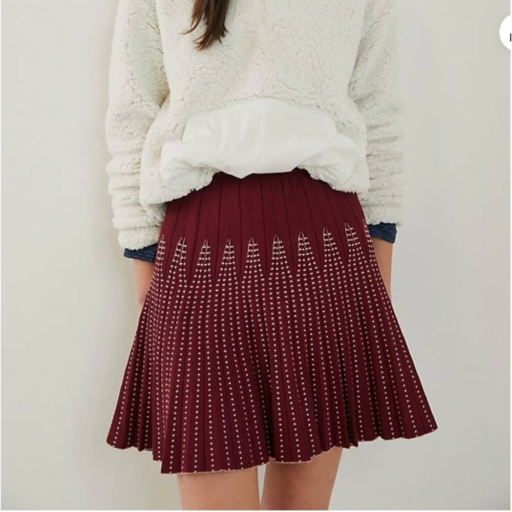 Red Maeve By Anthropologie Plum Corie Pleated Dot Detail Pull On Mini Skirt sz S